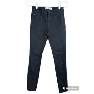 Kancan Black Dark Wash Mid Rise Skinny Jegging Signature Denim Jeans Size 0